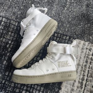 Womens Size 8 Air Force 1 Mid